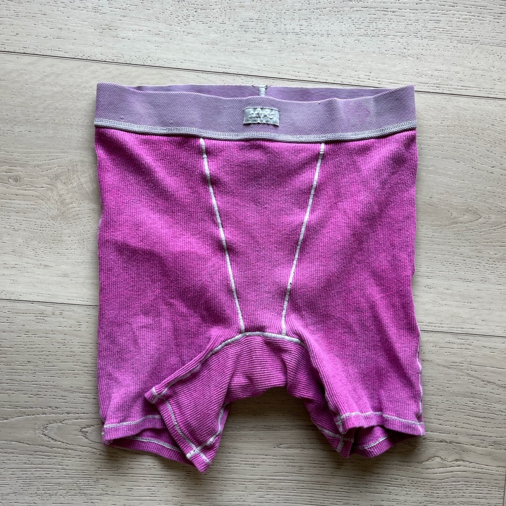 SKIMS Women's Ribbed Magenta Bike Shorts with Light Lavender Waistband